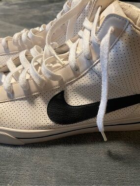 Vintage Nike Shoes  - Size 12. 354701701 High Top White/black Mens
